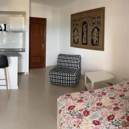 Apartment In Torremolinos Close To Beach Extérieur photo