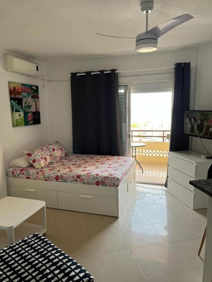 Apartment In Torremolinos Close To Beach Extérieur photo